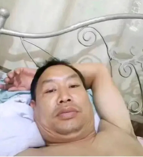 https://upload.hkgolden.media/comment/0jbar1br.mlose3wlxio.p00otazq2s1.idr.jpg