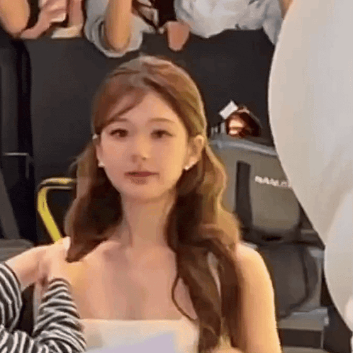 https://upload.hkgolden.media/comment/4plofgln.ucxajqofbhj.qtysxn5kqjf.l2k.gif