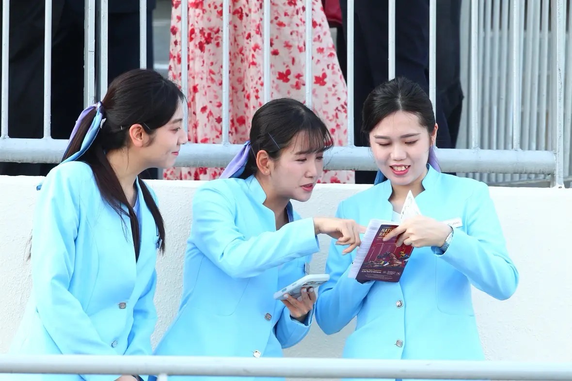 https://upload.hkgolden.media/comment/4stb1bkf.4q3cz4jocp1.05tfl1dkupx.qui.jpg