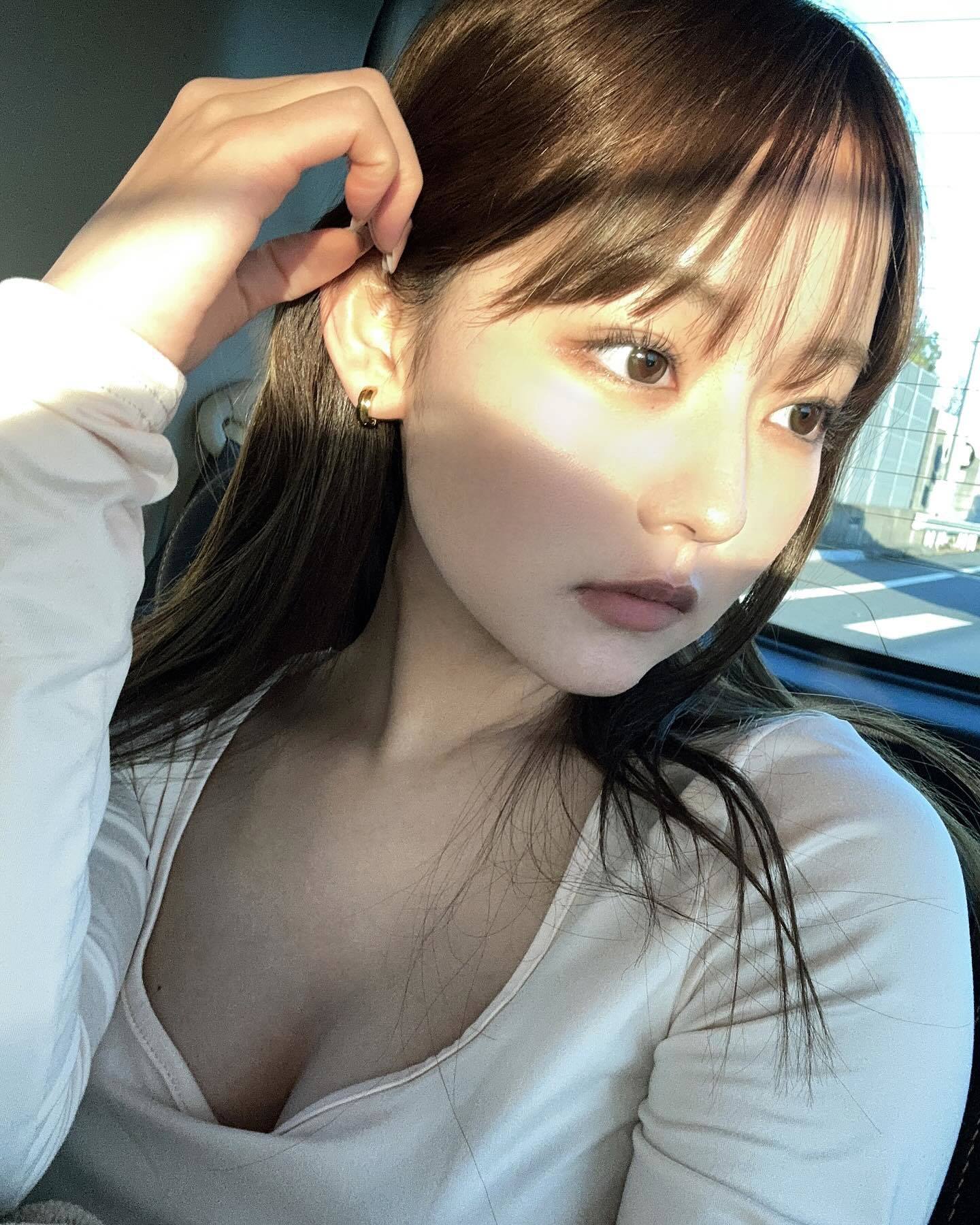 https://upload.hkgolden.media/comment/dyhzofzz.0puhr3jszwa.0jtatggx3li.4xr.jpg