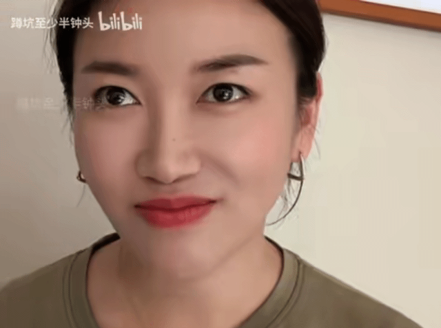 https://upload.hkgolden.media/comment/emsif2ff.ggbmhk0cltf.df4ayzwmtnf.buu.gif