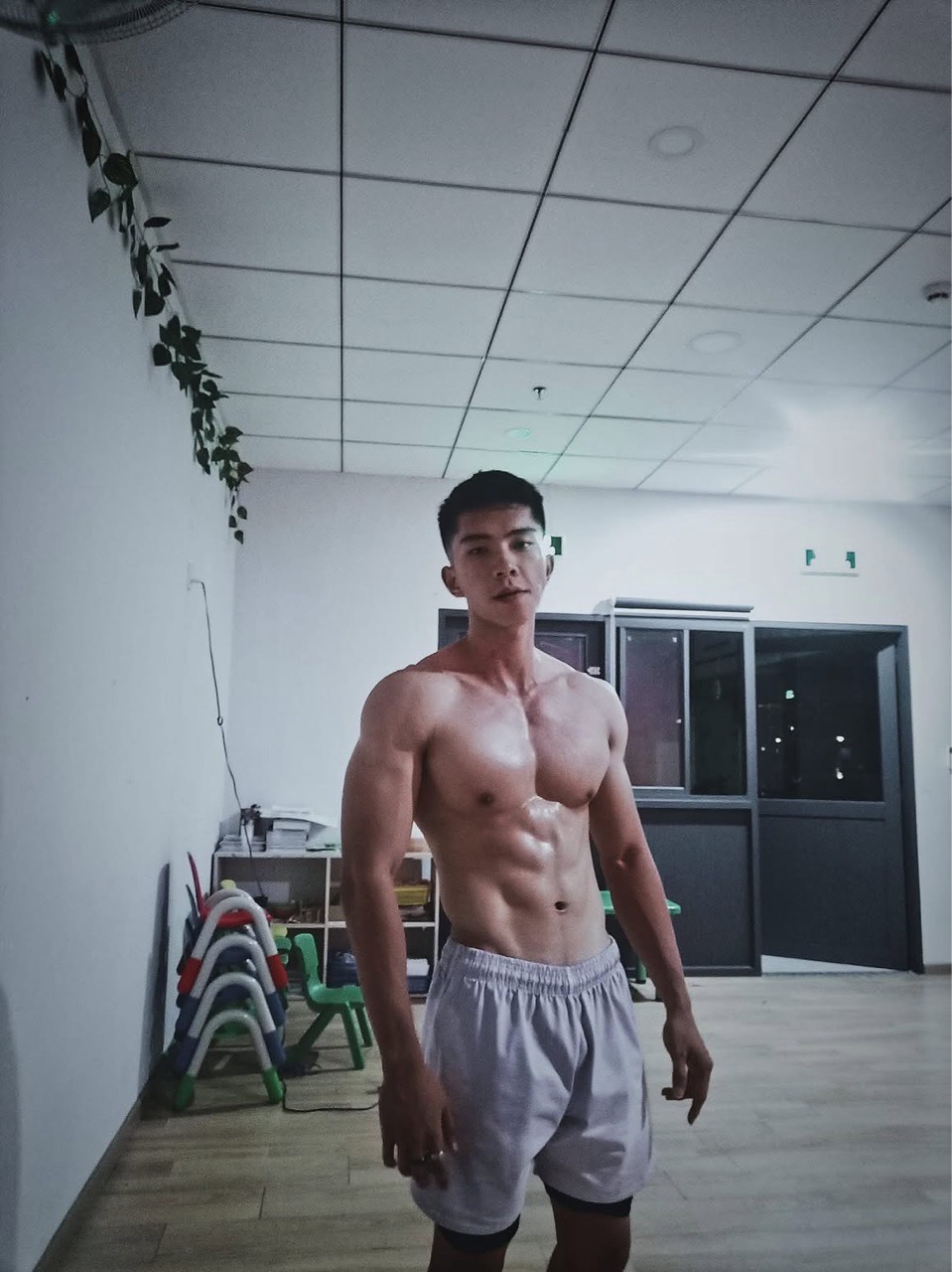 https://upload.hkgolden.media/comment/fnwarrr0.zuqtojh01xj.w12mvzps1f0.xgc.jpg