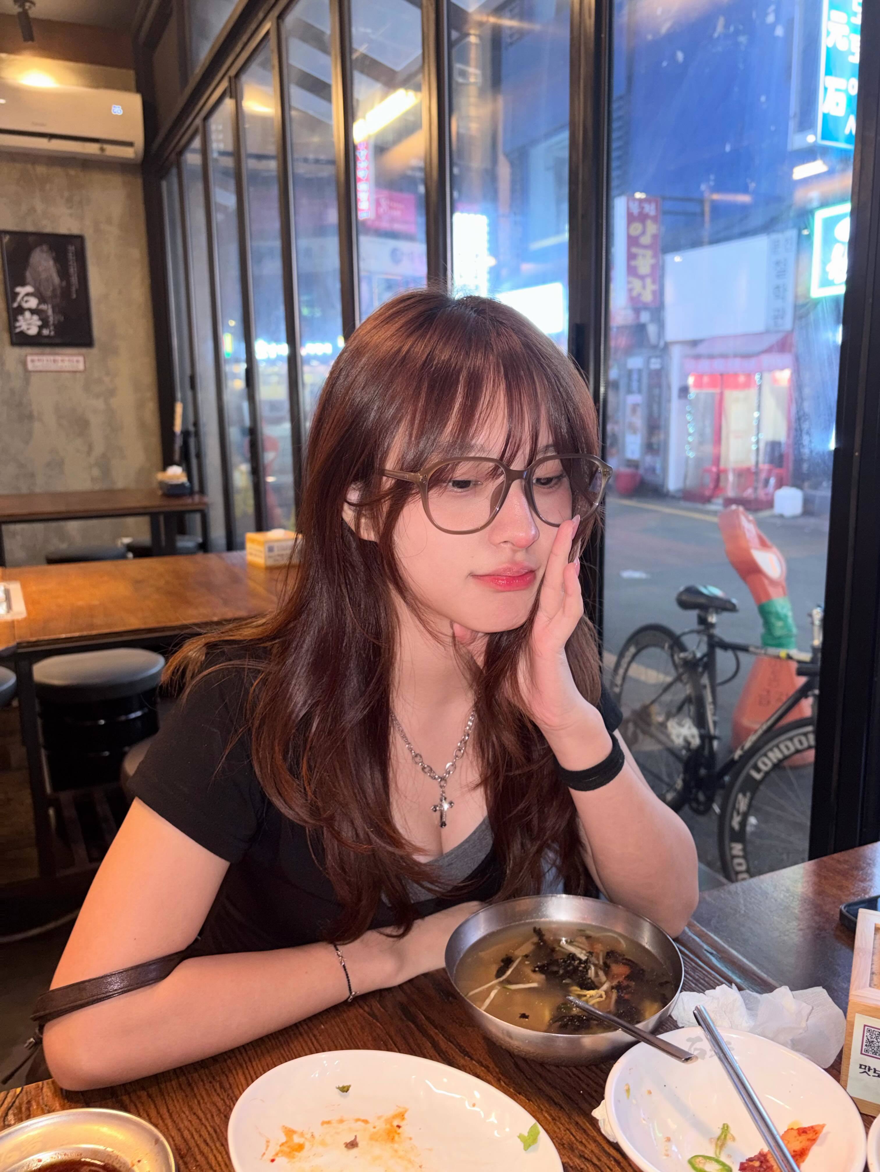 https://upload.hkgolden.media/comment/h32izjcl.u0t3n23d3hp.befjzpbrxuo.hsx.jpg