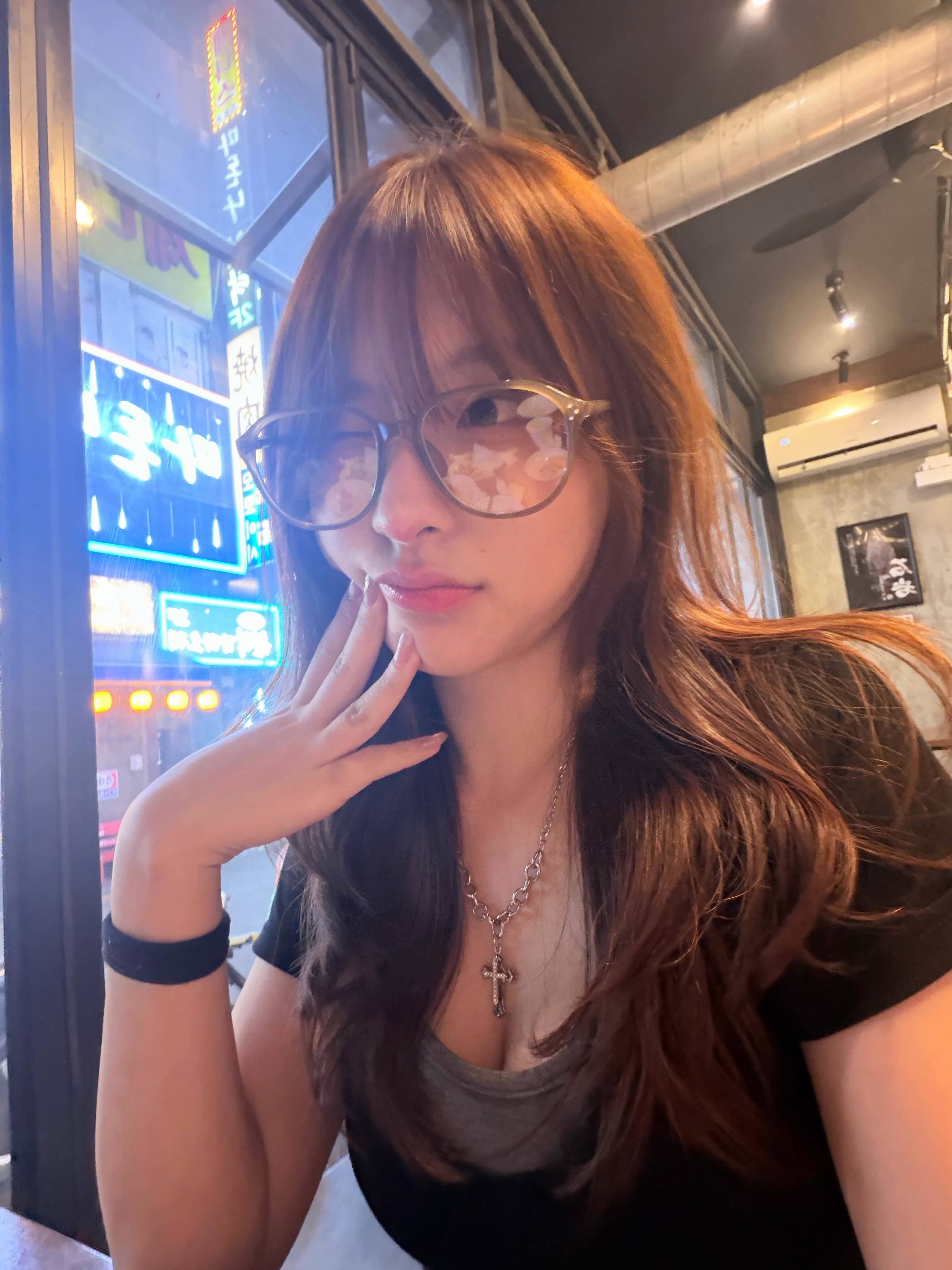 https://upload.hkgolden.media/comment/hhaylmag.nd3kmjcfagw.btq3ehklhfg.ghx.jpg
