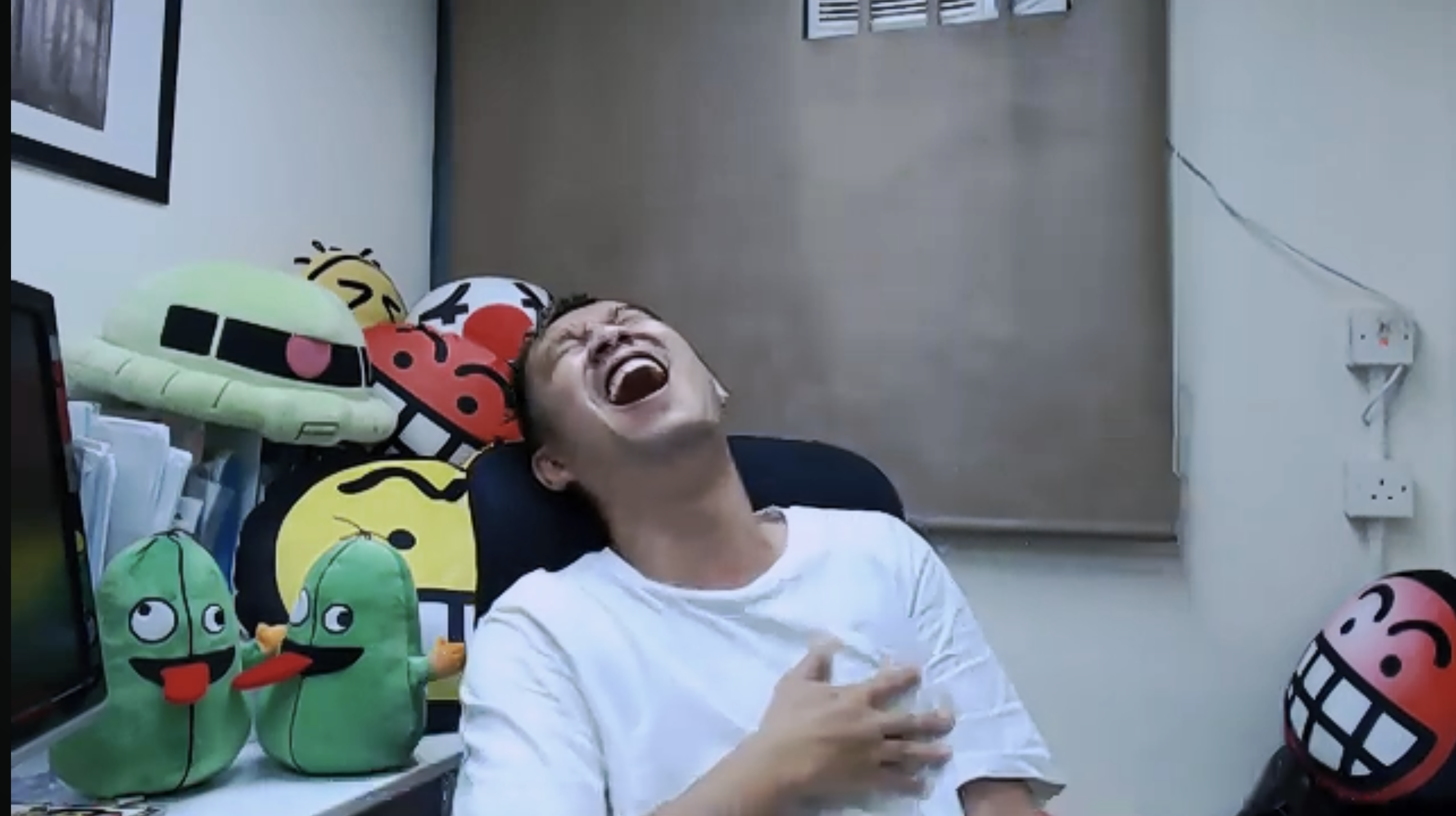 https://upload.hkgolden.media/comment/lajcphjw.ad1u31yjj3o.ej34rxgli45.emo.png