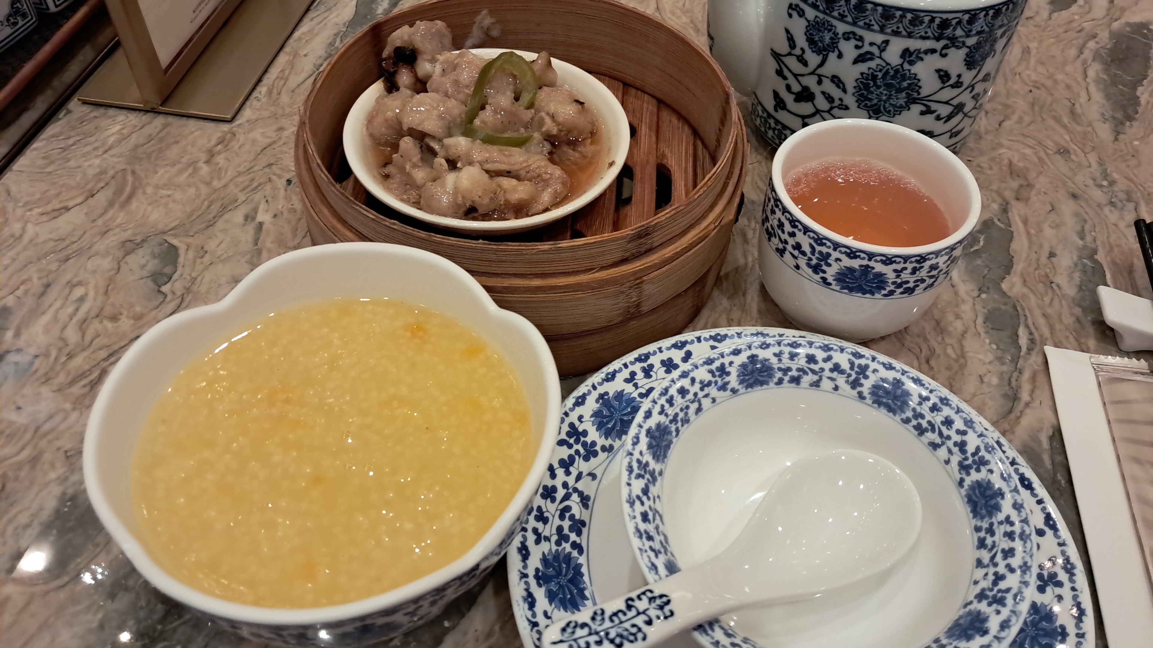 https://upload.hkgolden.media/comment/m5pssi4m.e1ndzvmqhak.kgn34u3ttdt.lth.jpg