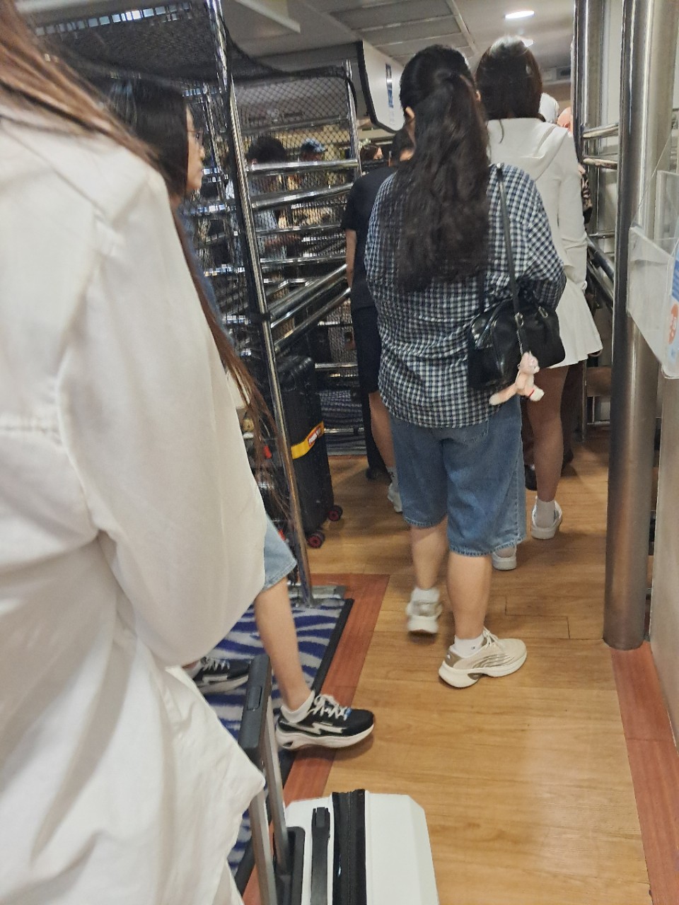 https://upload.hkgolden.media/comment/mcvxoxng.5q1fl53vgqo.p1k2v3gg5md.vg2.jpg