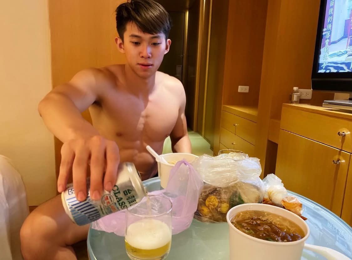 https://upload.hkgolden.media/comment/olf0dprh.1vcnm4uvgmq.23x1uh4q5q2.emf.jpg
