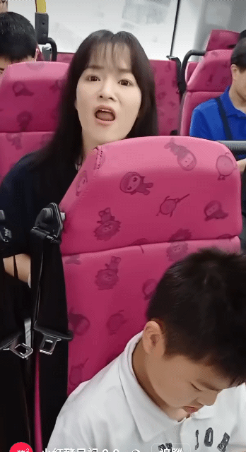 https://upload.hkgolden.media/comment/taeqogxi.lvl5upt3d5q.ql505h5eytj.dsz.gif