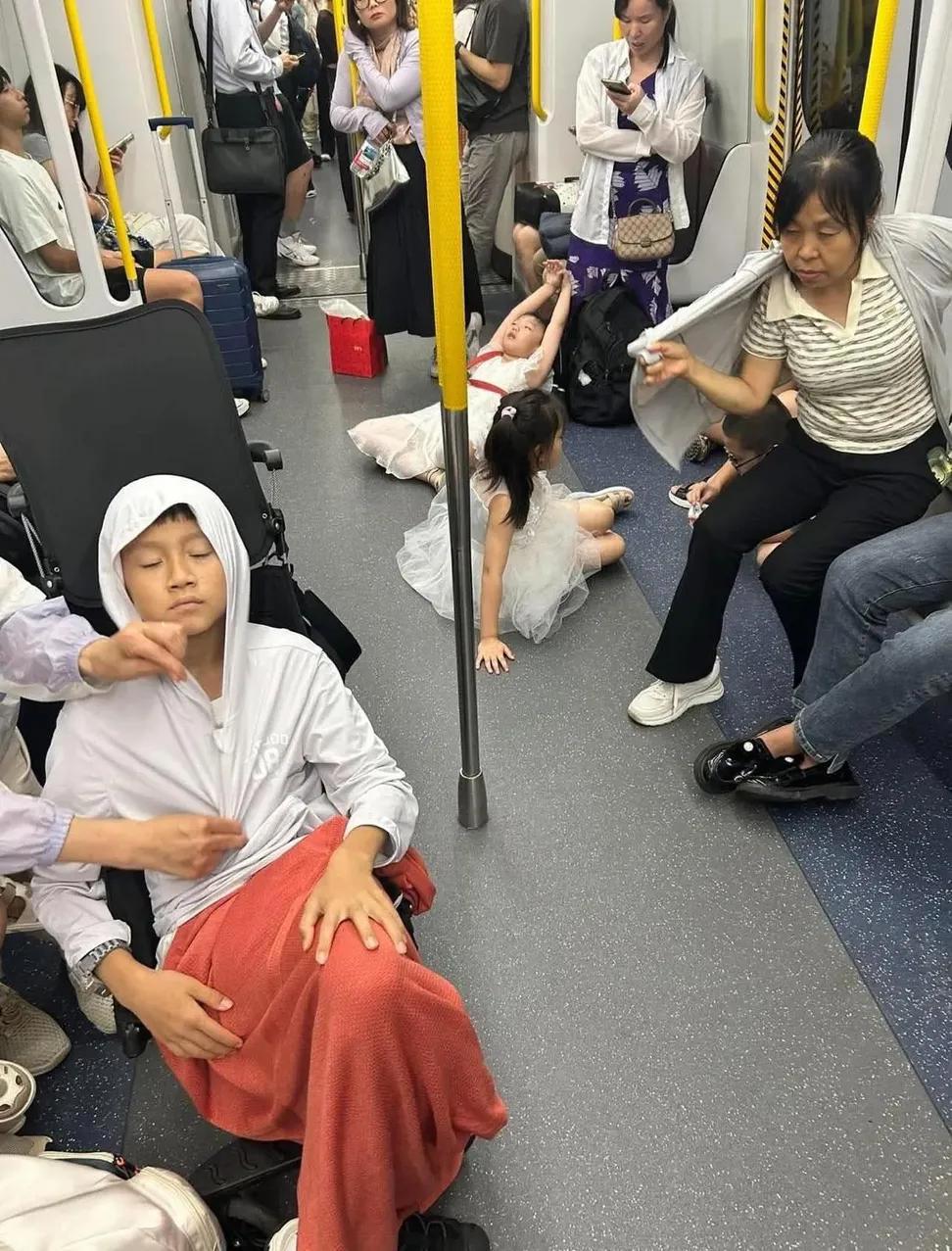 https://upload.hkgolden.media/comment/v4pwqww0.w14fq5cznll.3r4veosvdgg.rub.jpg