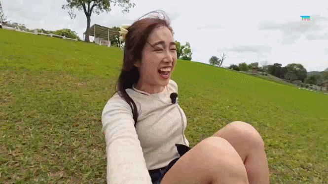 https://upload.hkgolden.media/comment/wintvsmy.h42ivq3s2bx.lyz5txhu0pa.hwl.gif