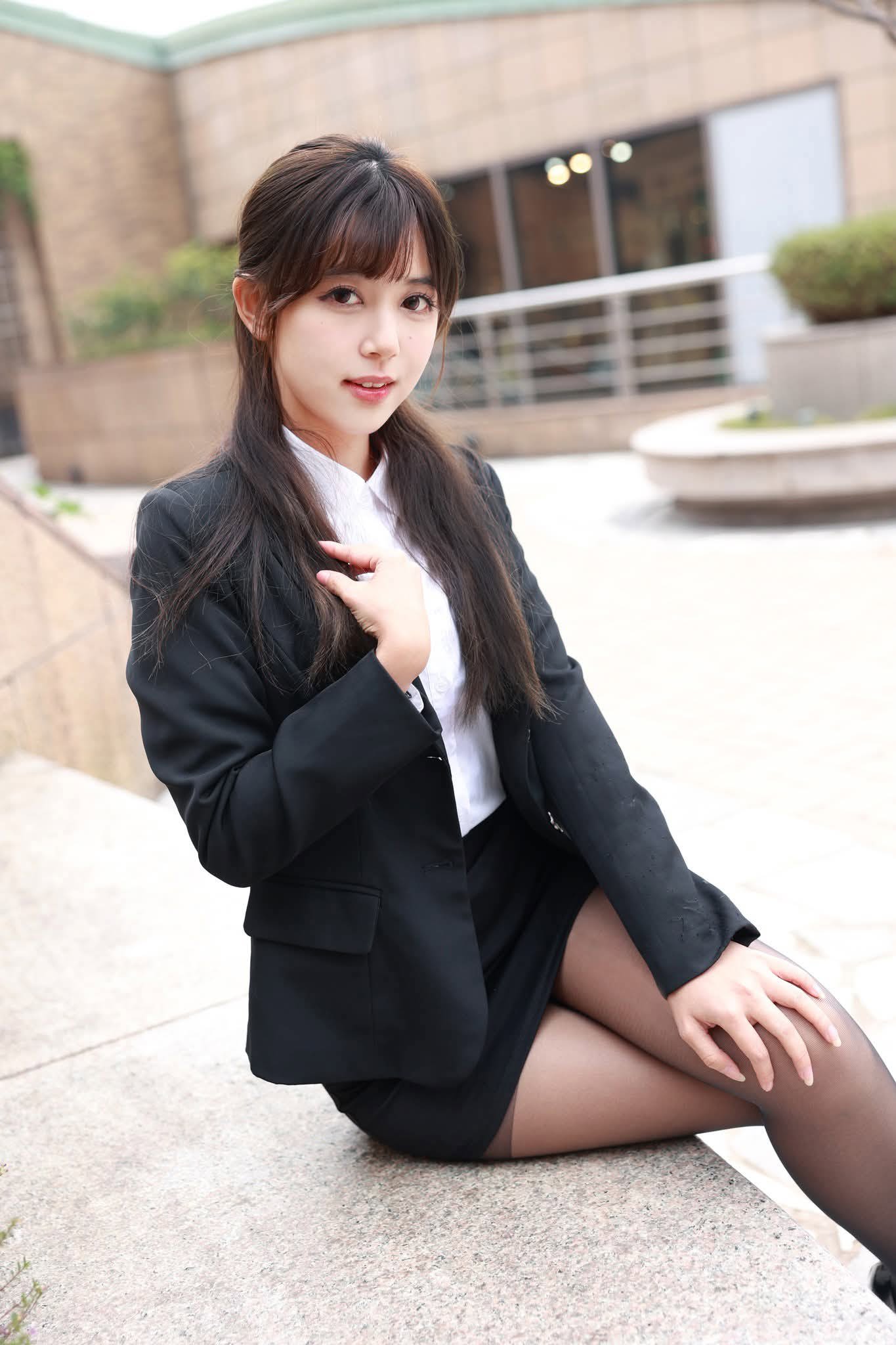 https://upload.hkgolden.media/comment/yh4mr2pt.pazmgriqt1h.drnjyab0212.ivd.jpg