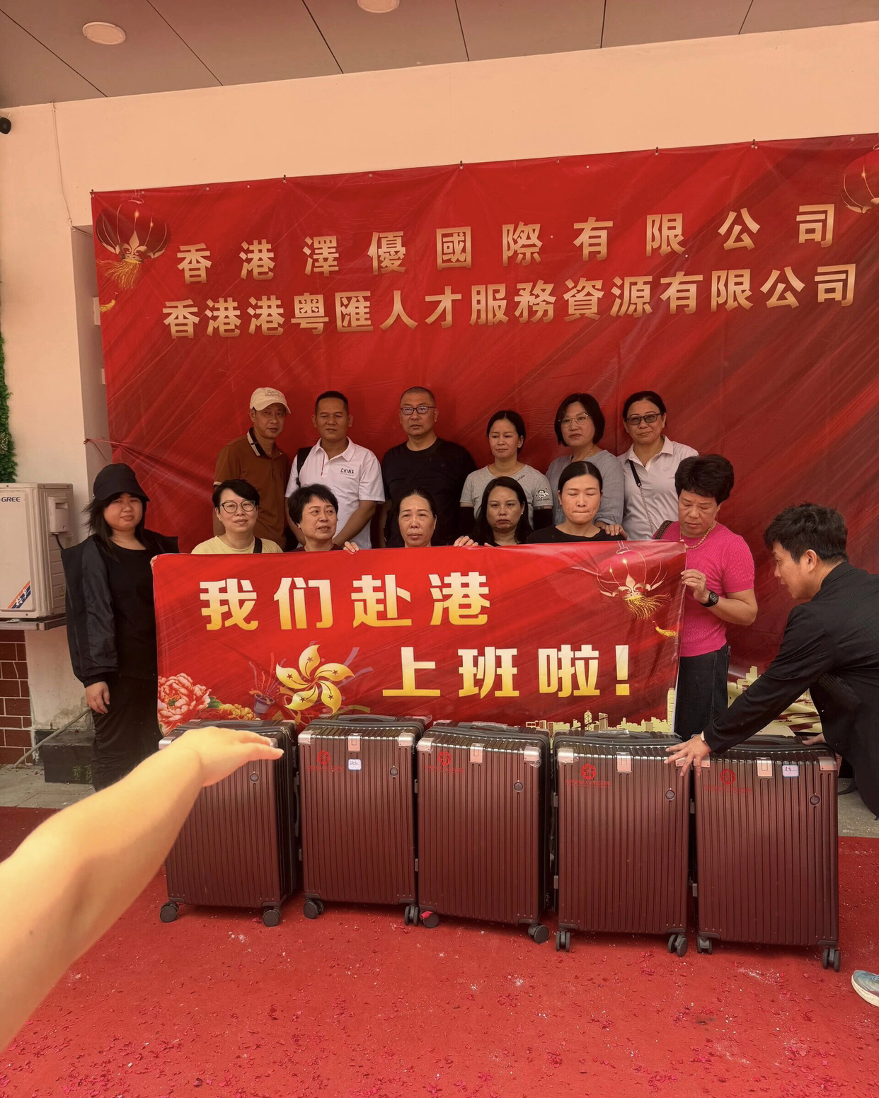 https://upload.hkgolden.media/comment/yulvg2mw.50yb01skxd4.rnkw2jots1c.inh.jpg