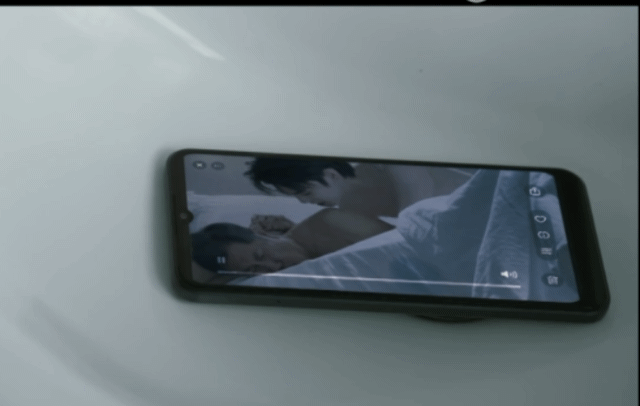 https://upload.hkgolden.media/comment/zo22m0ia.3gqounphcm5.ru4y0hsma0j.hnc.gif